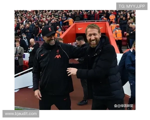 恩佐·费尔南德斯家里冰箱贴都是欧冠赛程表